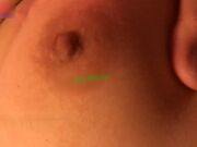 班里的拉拉队长被灌醉带去酒店干 干逼不过瘾还干起了菊花