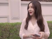 说好的只能摩擦,没想到脱掉裤子就强行干逼里了,操的淫声浪语.