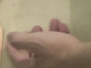 两个猥琐男套路服装店漂亮老板娘 被灌得烂醉如泥呼呼大睡带回住所 俩人为所欲为