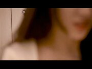 都被对方吸引后如火朝天各种操逼,2人同时高潮,全身累软了