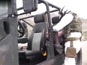 【剧情之王】国外漂亮美女逃跑病毒隔离区被防护人员抓获 无套后入爆操