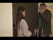 肉感大奶少婦NanDa老公出差孤寂難耐深夜道具自慰呼小鮮肉臥室啪啪顏射