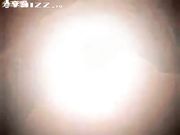 手机里还存着与数任女友做爱的经典时刻 时不时就会回味一下