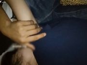 来月经的猫奴酒吧门口给路人到车上口交