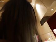 网恋已久的妹子Tawtaw终于答应出来开房 身材超好屄超紧