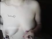 极品白嫩大奶妹和小伙在公园的厕所里直播啪啪啪 操到一半突然有人来了