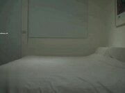 漂亮爆乳女朋友打扰我玩游戏怎么办当然用大屌狠狠地教训她小穴