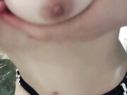 女神级别颜值小网红想想 运动服在酒店浴室自慰后翘起美臀后入啪啪啪