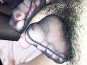 酒店约炮单位的极品少妇 黑丝大长腿先玩足交 再打炮爽歪歪