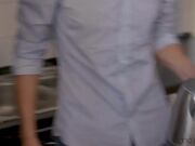 乌克兰炙手可热极品女神西比尔做客男友家沙发上销魂啪啪