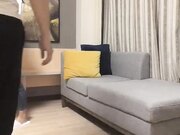 偷拍漂亮兼职小姐姐，一对美乳配美腿物有所值