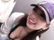 拉着男友到公共卫生间疯狂操B自拍 真的很刺激 身体各个部位都超敏感