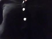 外表清纯的文体委员没想到还有这么骚的一面 脱下校服里面穿的竟是情趣小内衣