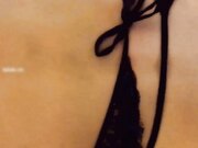 听了J8就能硬的哭腔呻吟声经常健身的嗲妹子被各种肏