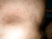 厉害了我的老大爷 J8毛都白了的老头被撸硬了抹点润滑油肏农村鸡婆