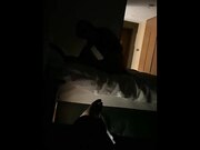 推特【暖冬先生】无套抽插漂亮美乳粉穴小情