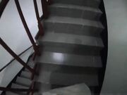 台湾黑丝爆乳女神『蓝媚儿』 勾引快递做爱 无套猛操中出