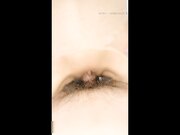 非常骚妹子和炮友激情啪啪，拨开内裤舔逼足交 抽插无毛粉穴