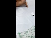 女友找来她的巨乳闺蜜参加群交淫乱派对