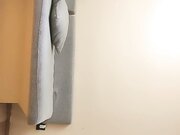 【壹屌寻花】极品外围女神，女仆情趣装近景掰穴