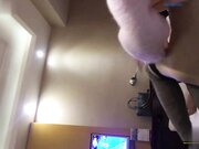 微信搜索附近的人搭讪认识个开奔驰的气质富姐酒店开房约炮先用小舌头征服她的骚穴