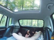 女友骚闺蜜被带到野外车震【字幕】