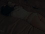 趁我的中国室友看书的时候，我幻想着和她打炮